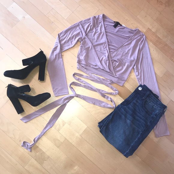 Forever 21 Tops - NWOT Forever 21 Mauve Wrap Top